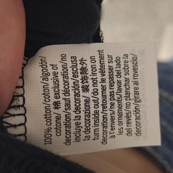 Victoria's Secret PINK Campus Long Sleeve Crewneck T-Shirt with Glitter Logo - Picture 5 of 5